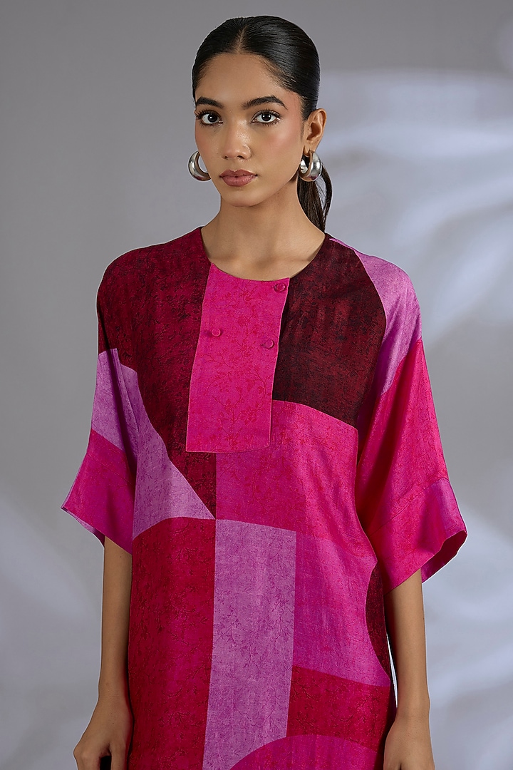 Pink Dupion Silk Kurta Set by CLOS at Pernia's Pop Up Shop