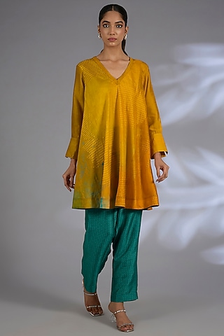 Multi-Colored Dupion Silk Assymetrical Kurta Set by CLOS