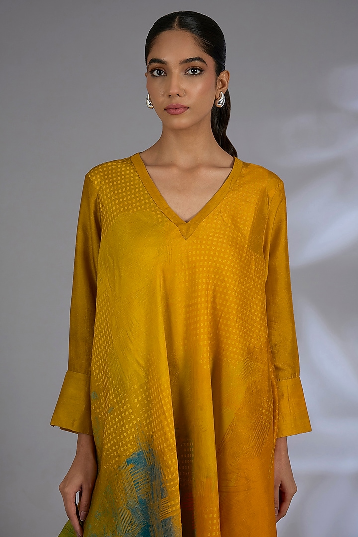 Multi-Colored Dupion Silk Assymetrical Kurta Set by CLOS at Pernia's Pop Up Shop