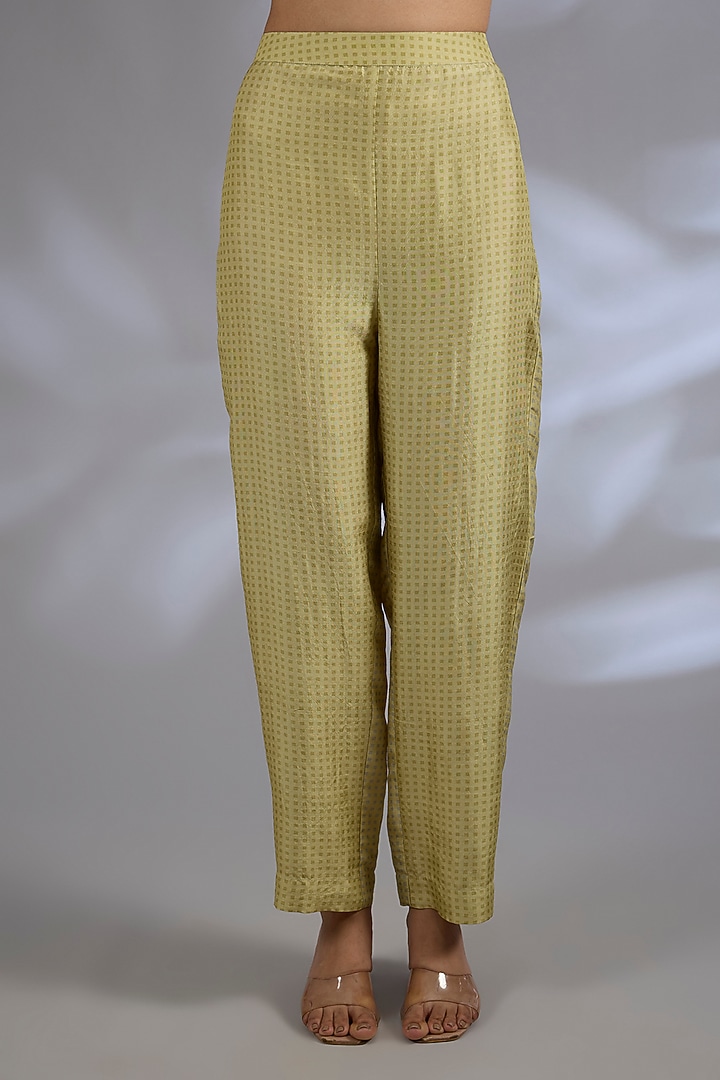 Yellow Dupion Silk Geometric Printed Kurta Set by CLOS at Pernia's Pop Up Shop