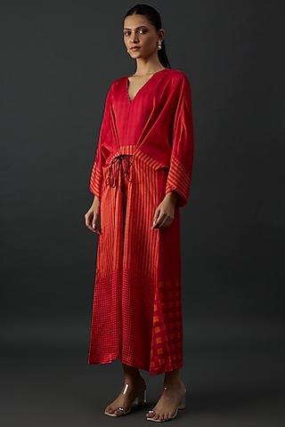 Maroon Shimmer Silk Satin Geometric Printed High-Low Kaftan by CLOS