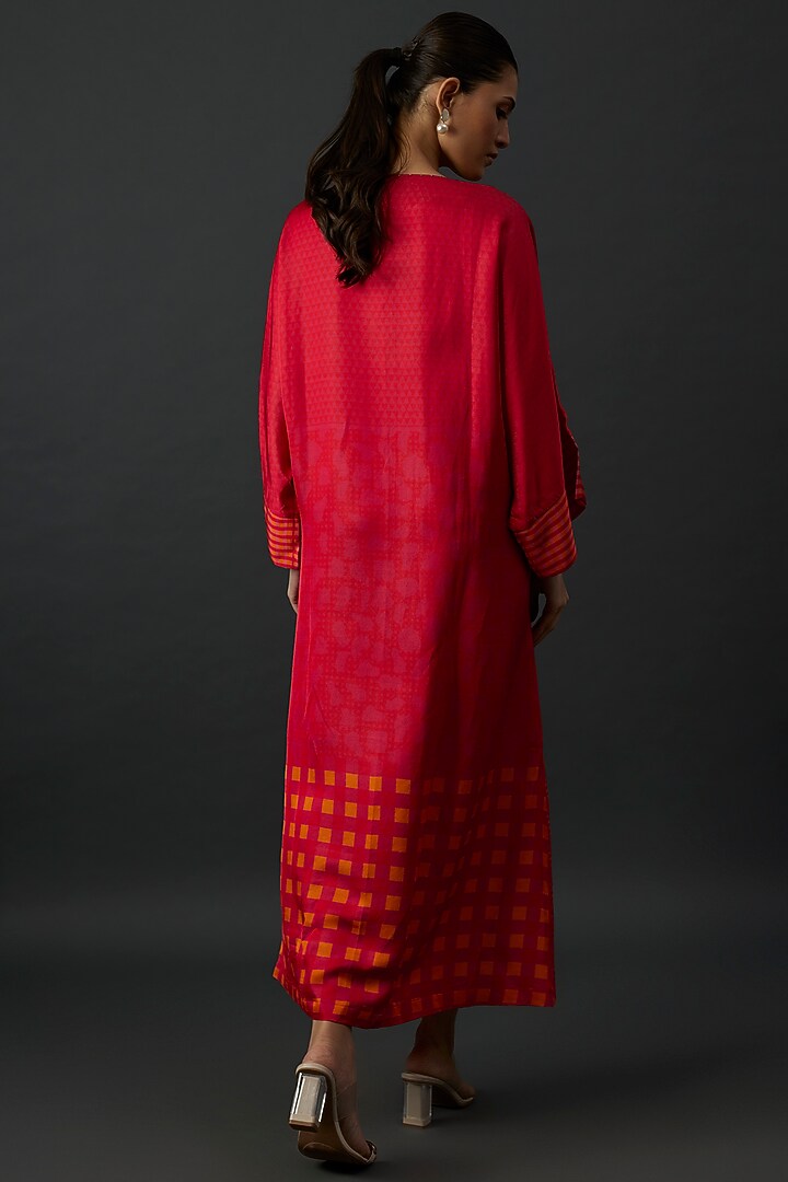 Maroon Shimmer Silk Satin Geometric Printed High-Low Kaftan by CLOS at Pernia's Pop Up Shop