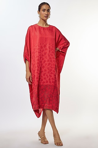 Red Shimmer Silk Satin Abstract Printed Kaftan Dress by CLOS