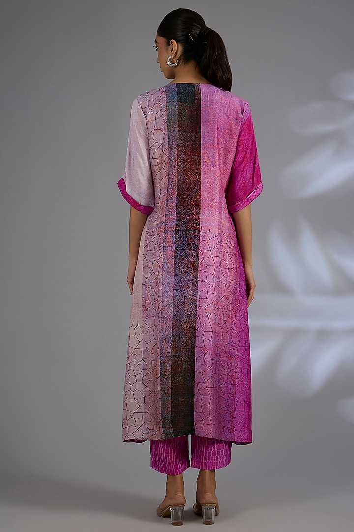 Pink Dupion Silk Kurta Set by CLOS at Pernia's Pop Up Shop
