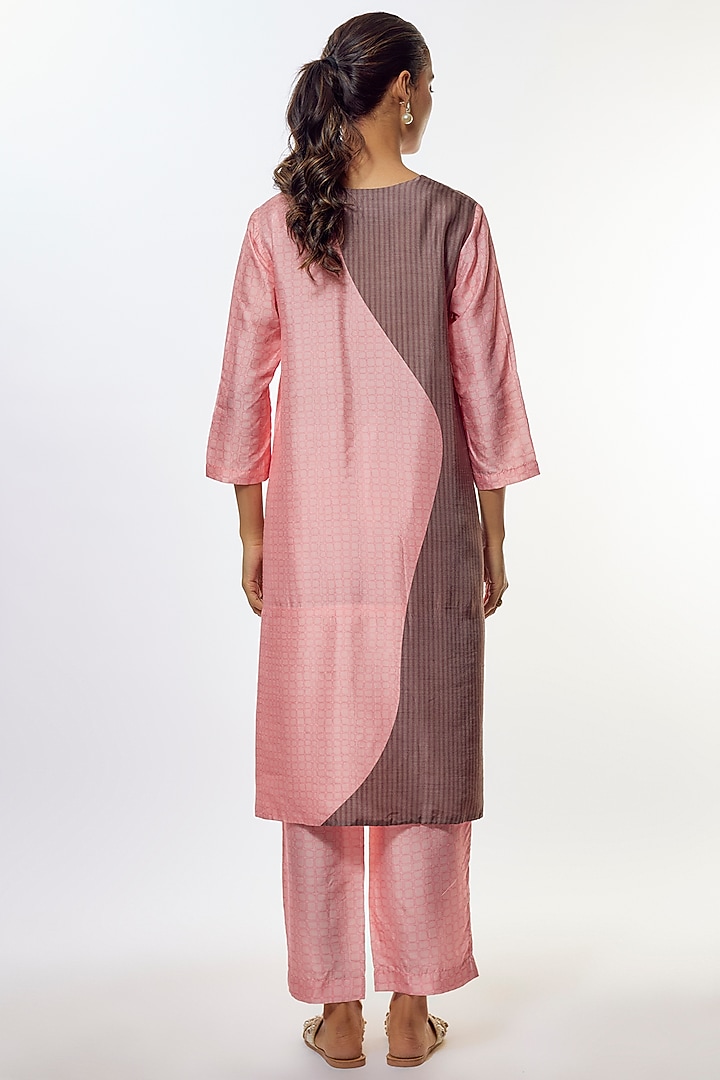 Pink Dupion Silk Floral Printed Kurta Set by CLOS at Pernia's Pop Up Shop