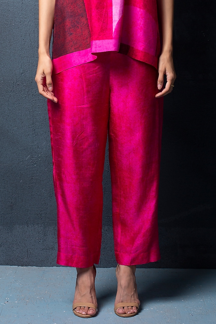 Magenta Pink Printed Tunic Set by CLOS at Pernia's Pop Up Shop
