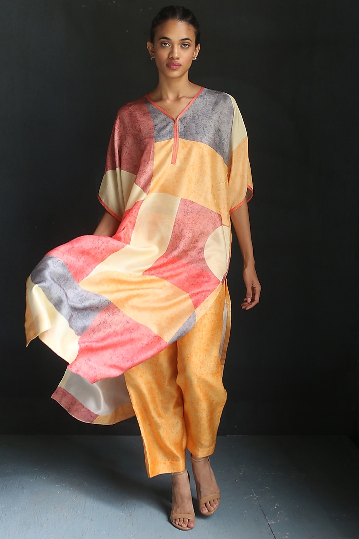 Orange And Pink Dupion Silk Pant Set Design By Clos At Pernias Pop Up Shop 2023 