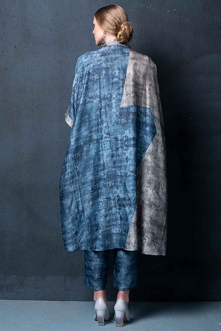 Grey Printed Kurta Set by CLOS at Pernia's Pop Up Shop