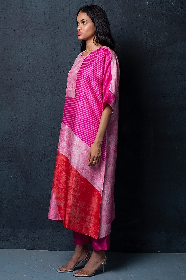 Hot Pink & Light Pink Printed Kurta Set by CLOS at Pernia's Pop Up Shop