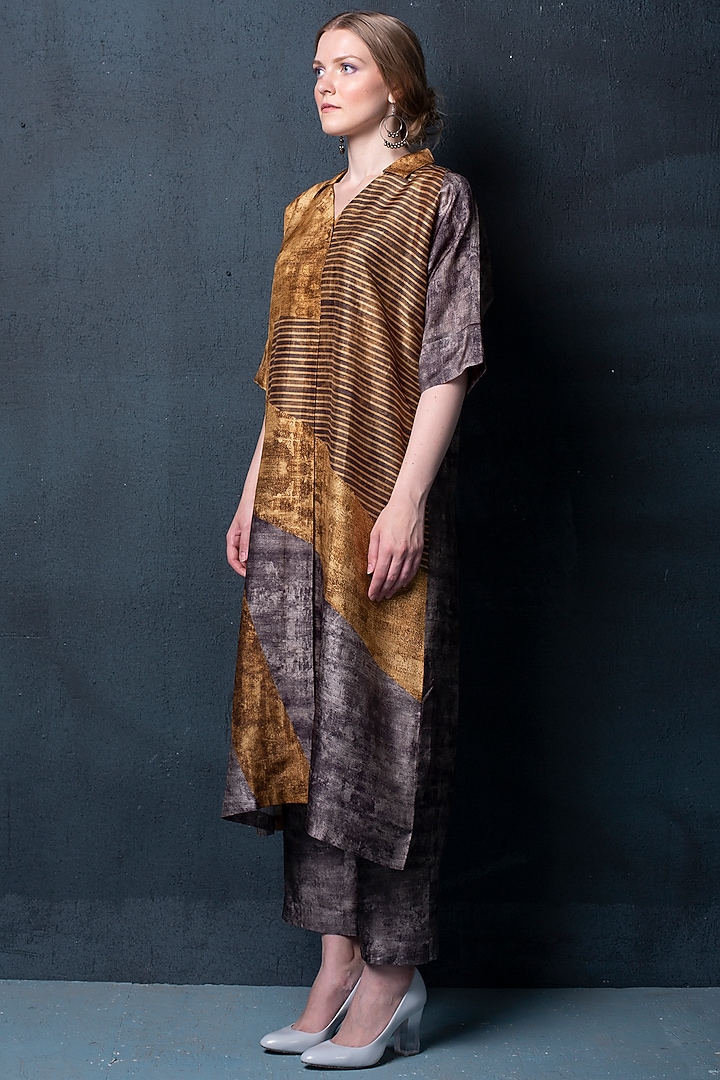 Gold & Brown Printed Kurta Set by CLOS at Pernia's Pop Up Shop