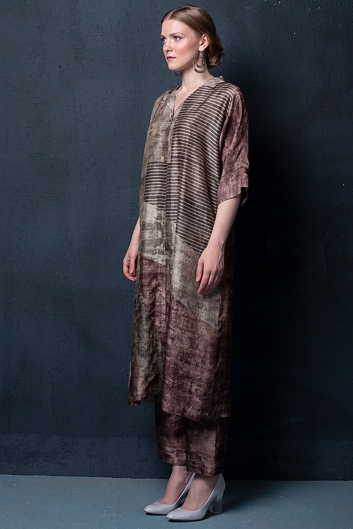Brown & Grey Printed Kurta Set by CLOS at Pernia's Pop Up Shop