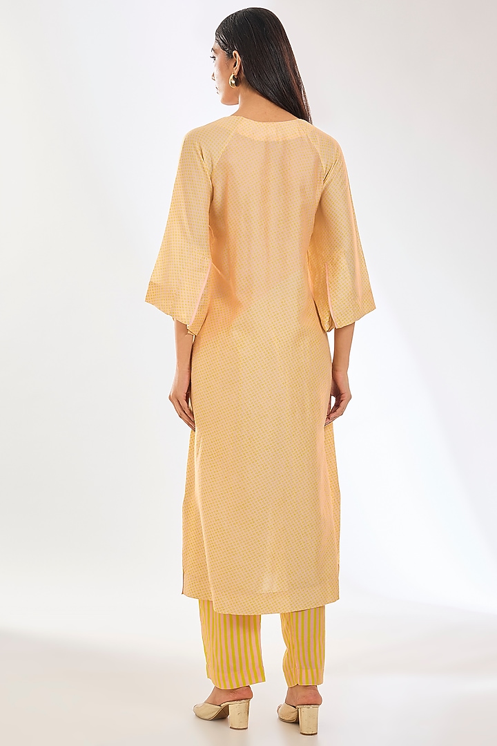 Yellow Dupion Silk Geometric Floral Printed Tunic Set by CLOS at Pernia's Pop Up Shop