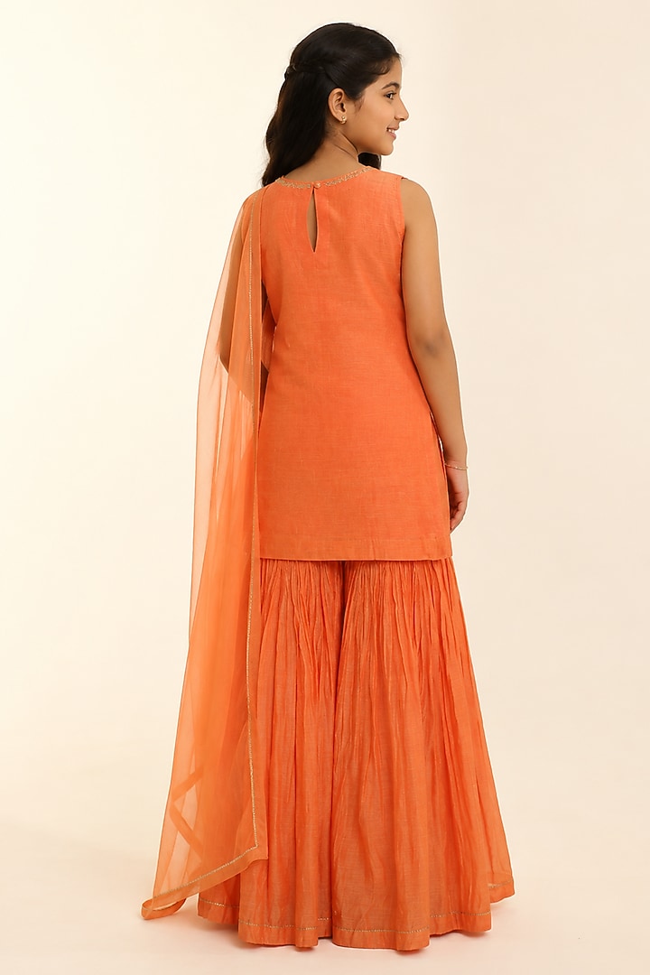 Orange Mul Chanderi Gharara Set For Girls by Charu Makkar Kids at Pernia's Pop Up Shop