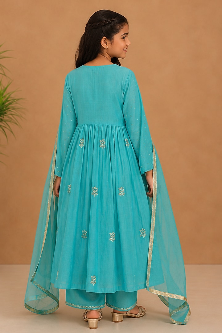 Turquoise Blue Mul Chanderi Kurta Set For Girls by Charu Makkar Kids at Pernia's Pop Up Shop