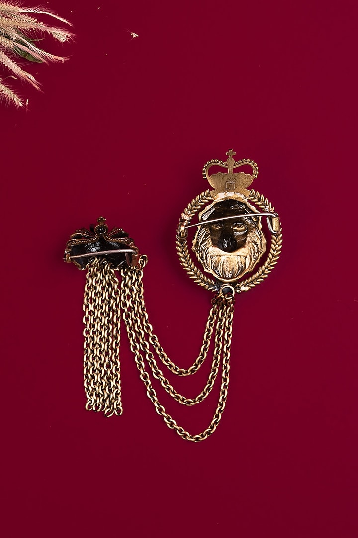 Antique Gold Lion Brooch by Cosa Nostraa at Pernia's Pop Up Shop