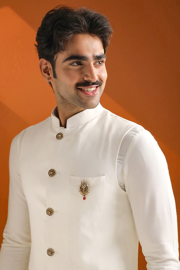 Oxidised Antique Gold Brass Mahadev Emblem Brooch by Cosa Nostraa at Pernia's Pop Up Shop