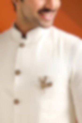 Oxidised Antique Gold Brass Brooch & Lapel Pin Gift Set by Cosa Nostraa at Pernia's Pop Up Shop