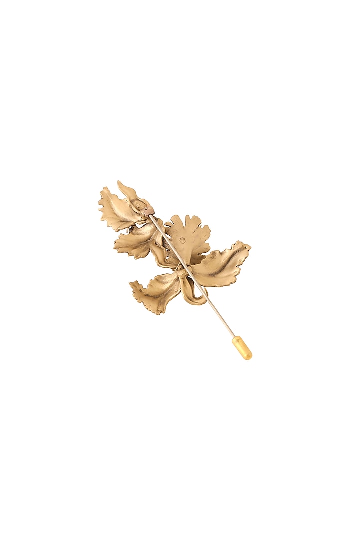 Antique Gold Floral Brooch Design by Cosa Nostraa at Pernia's Pop Up Shop  2023