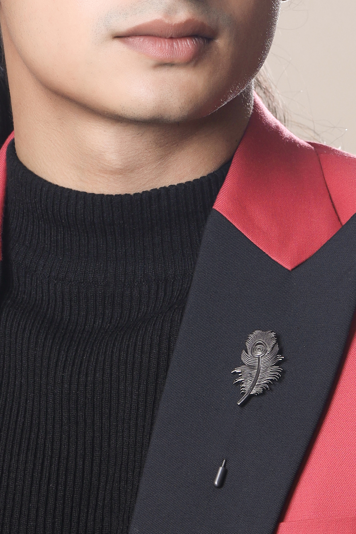 Black Tone Brass Peacock Feather Lapel Pin by Cosa Nostraa
