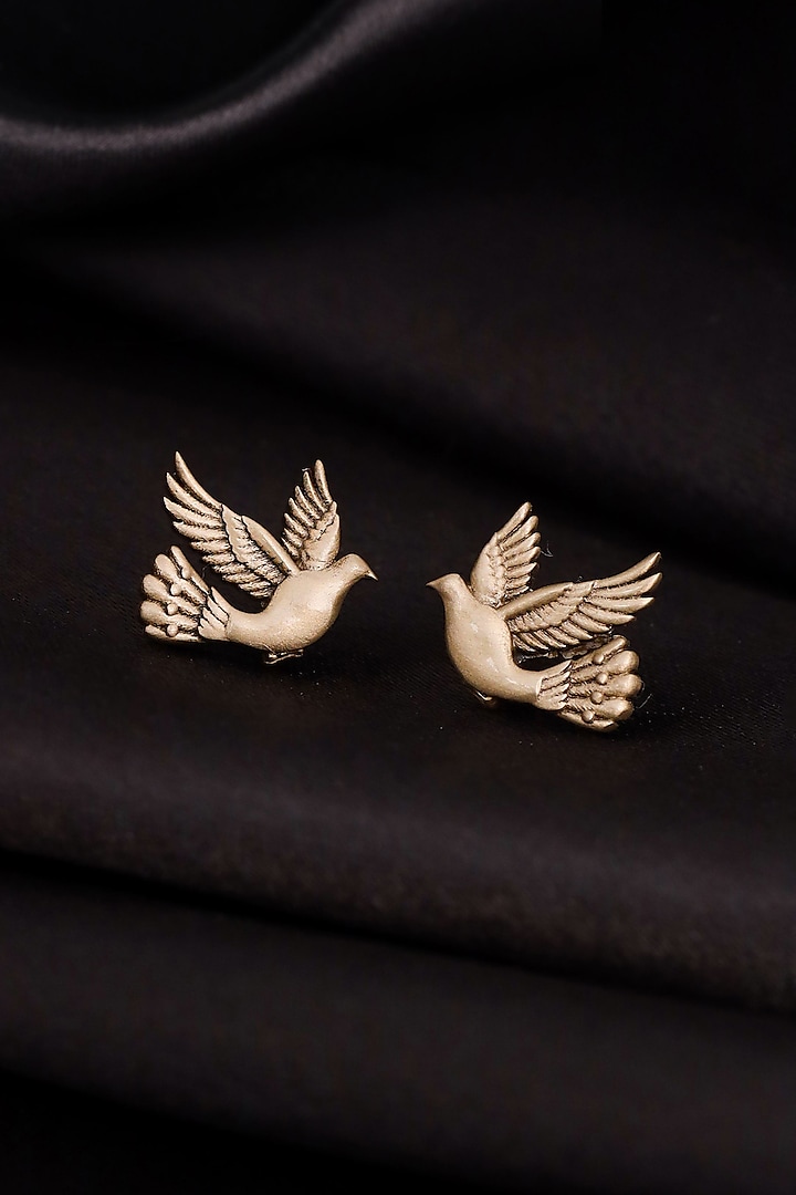 Antique Gold Brass Flying Bird Collar Tips (Set of 2) by Cosa Nostraa