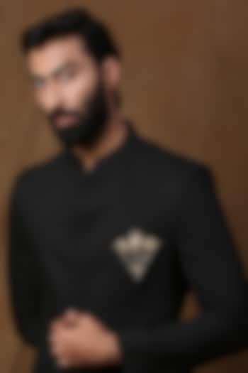 Dual Toned Crowned Lion Brooch by Cosa Nostraa at Pernia's Pop Up Shop