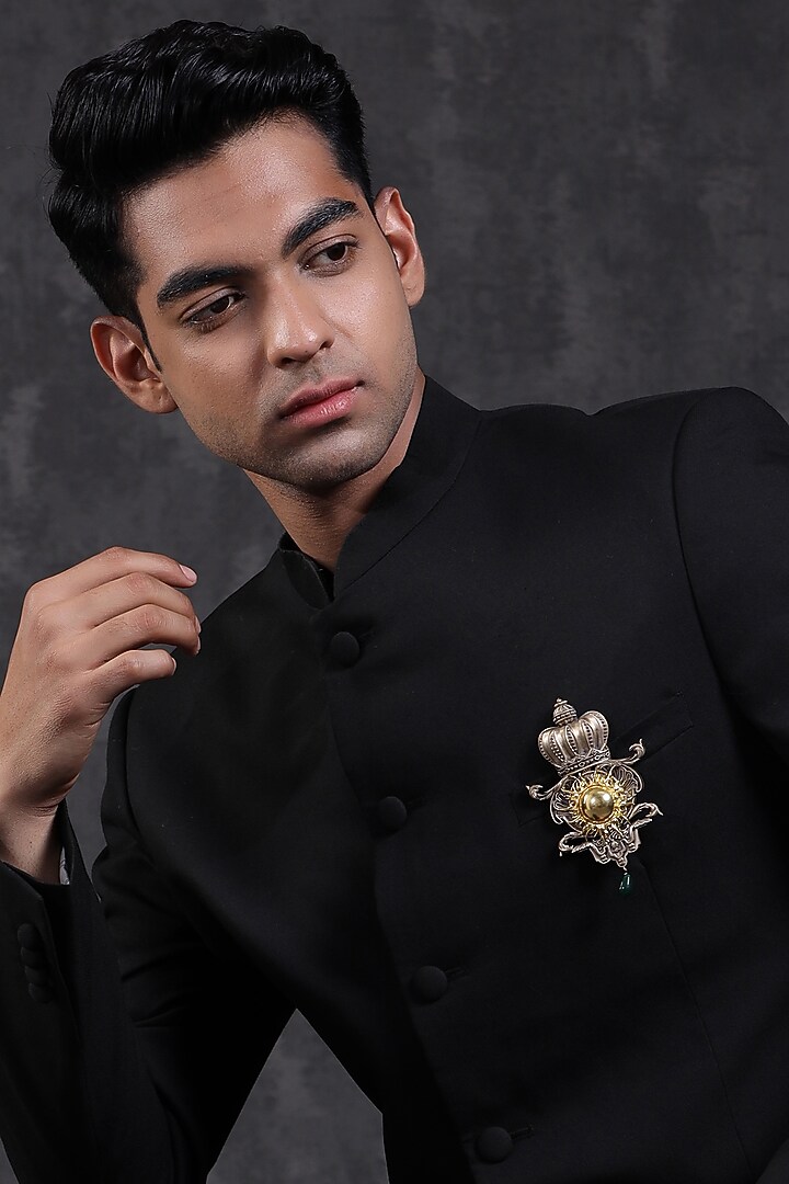 Golden Clock Brooch by Cosa Nostraa at Pernia's Pop Up Shop