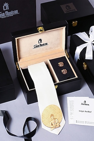 White Silk Printed Tie With Cufflinks by Cosa Nostraa