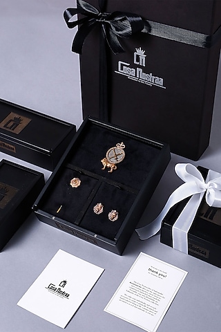 Dual Tone Cufflink Set With Brooch by Cosa Nostraa