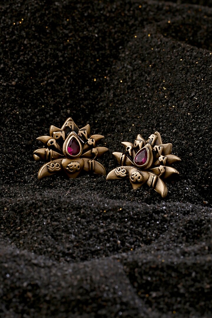 Antique Gold Finish Sacred Lotus Cufflinks (Set of 2) by Cosa Nostraa at Pernia's Pop Up Shop