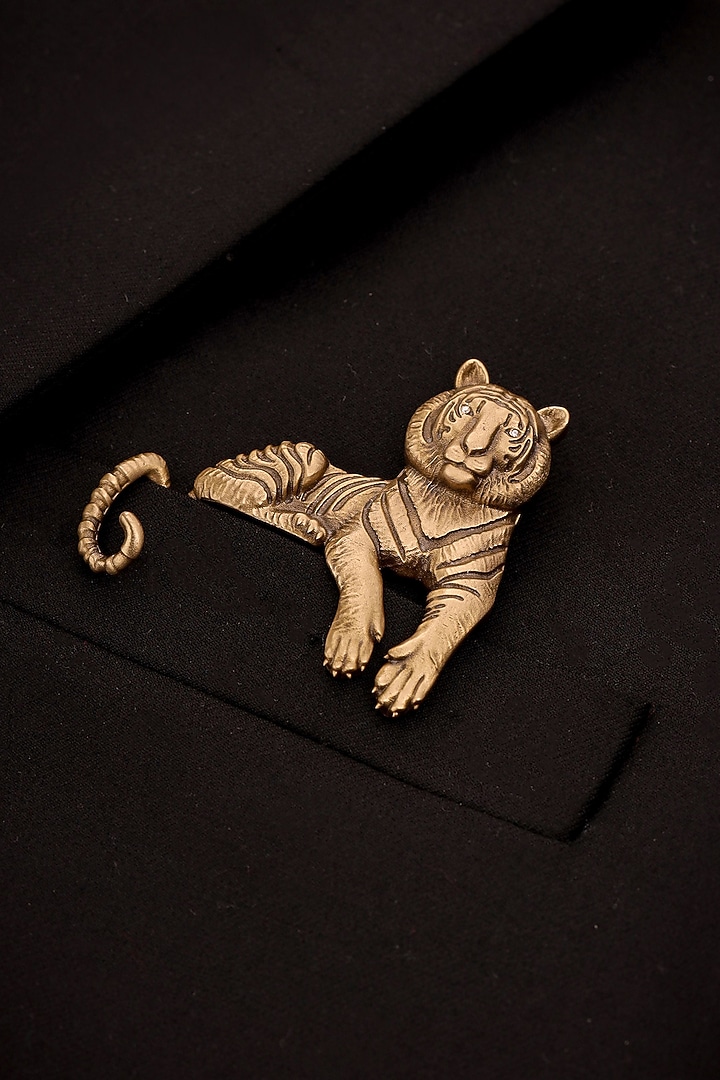 Antique Gold Brass Majestic Tiger Brooch by Cosa Nostraa at Pernia's Pop Up Shop