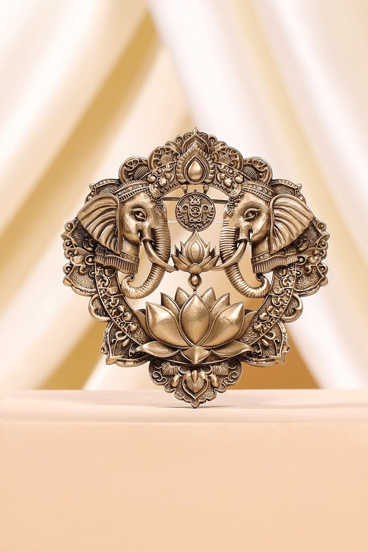 Antique Gold Royal Wild Brooch by Cosa Nostraa