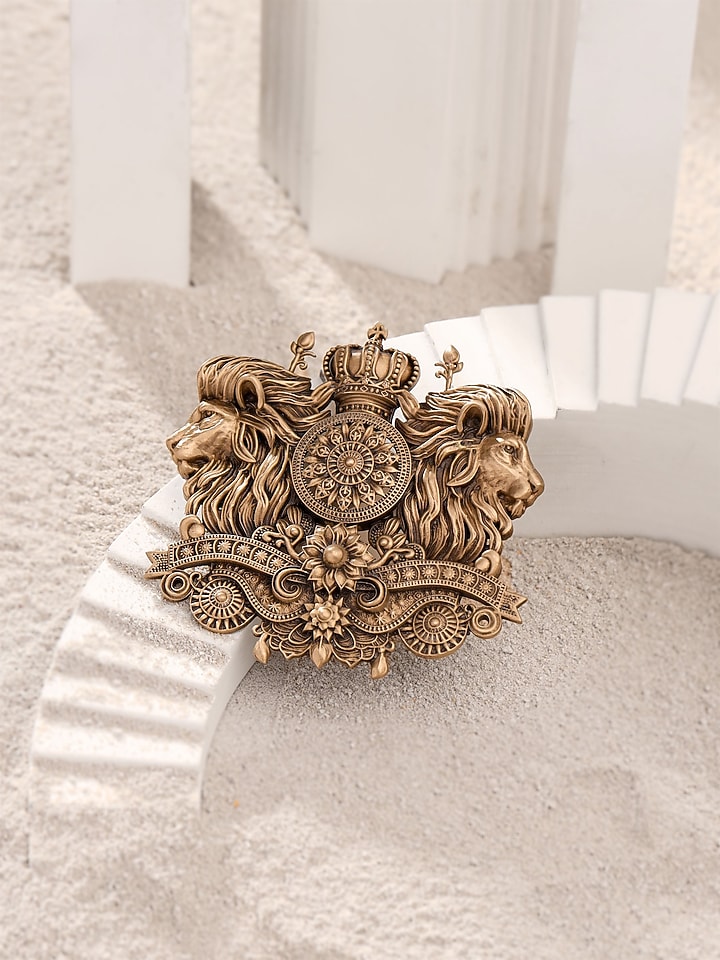 Antique Gold Regal Lion Brooch by Cosa Nostraa at Pernia's Pop Up Shop