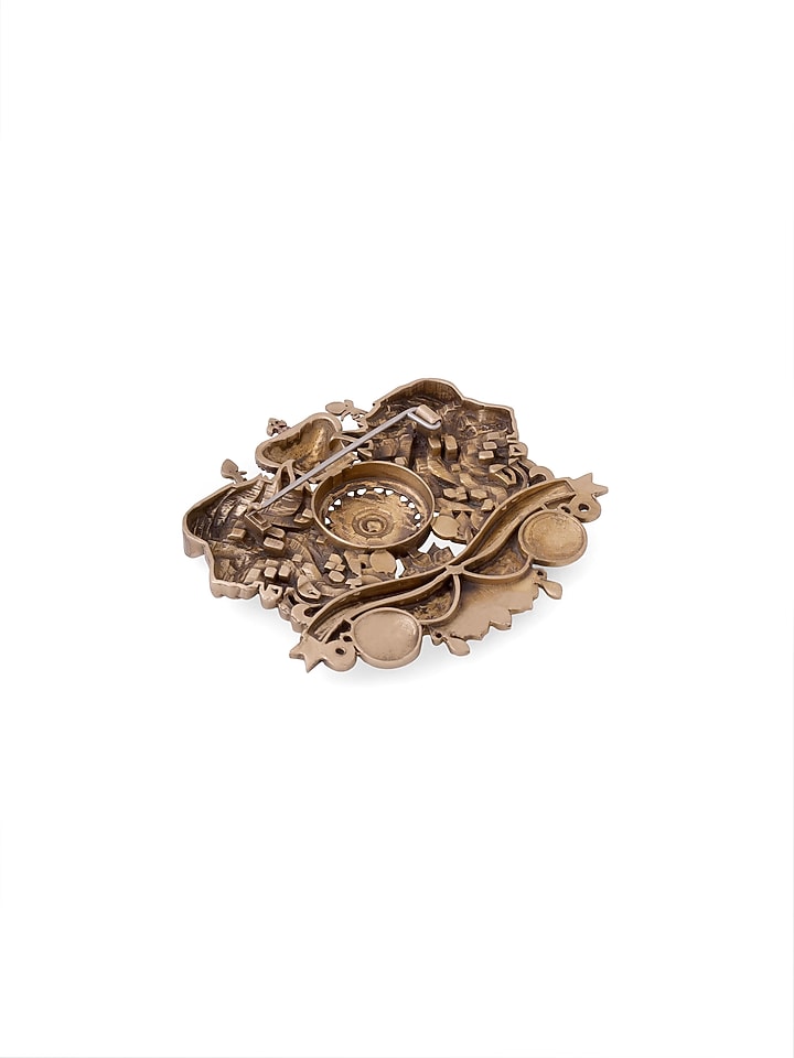 Antique Gold Regal Lion Brooch by Cosa Nostraa at Pernia's Pop Up Shop