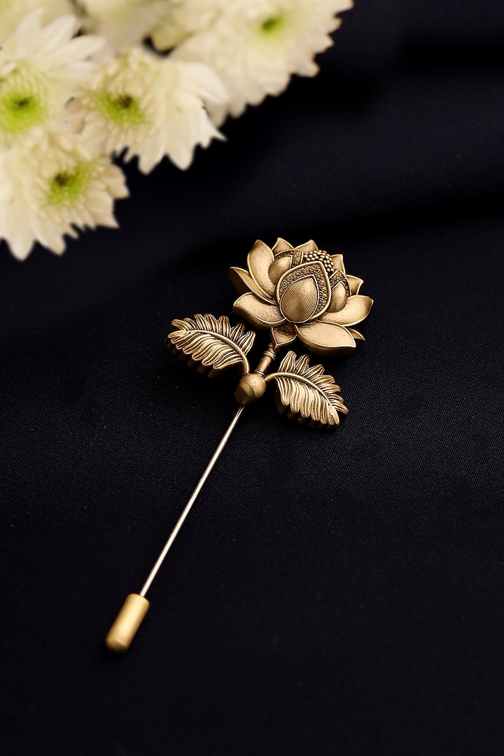 Antique Gold Brass Brooch Set by Cosa Nostraa at Pernia's Pop Up Shop