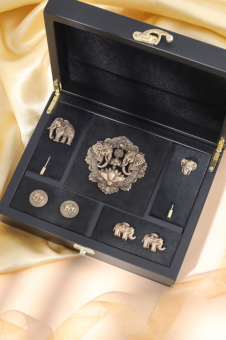 Antique Gold Brass Brooch Set by Cosa Nostraa