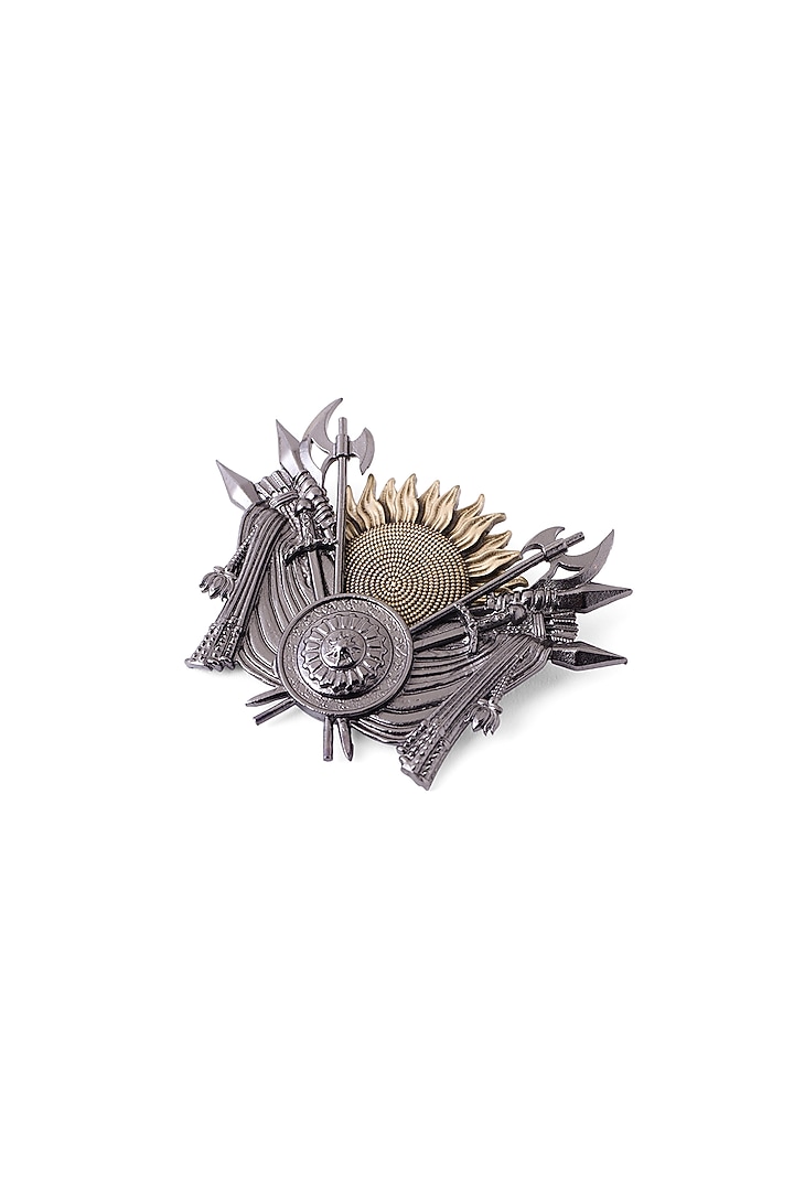 Two-Tone Finish Majestic Brooch by Cosa Nostraa at Pernia's Pop Up Shop