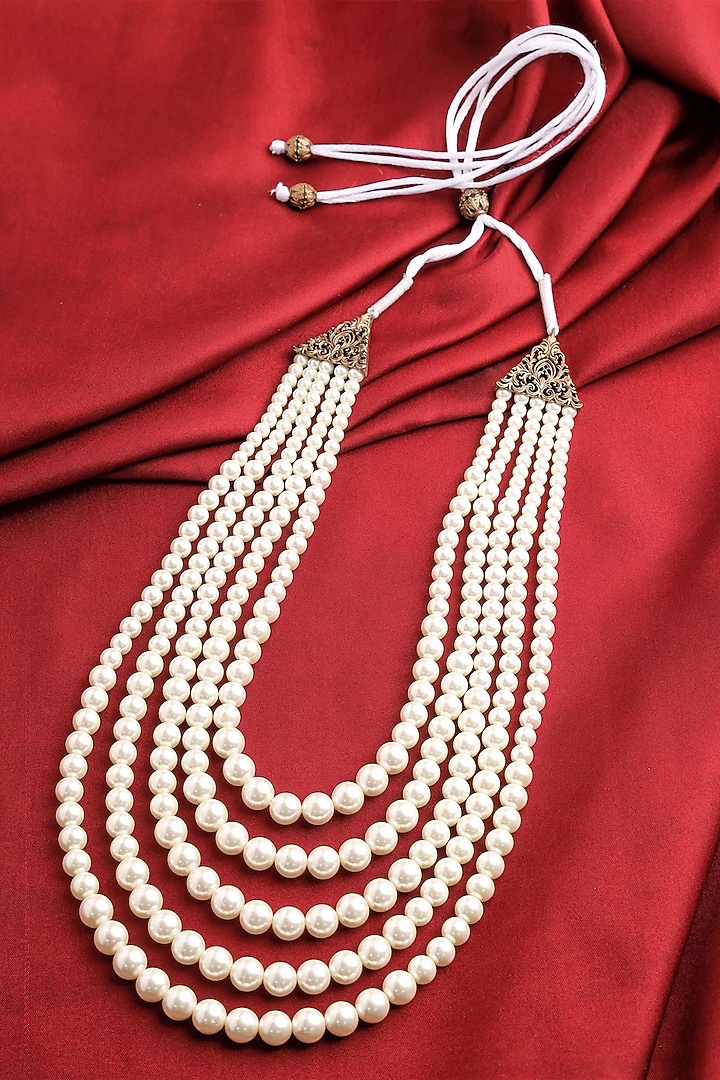 White Beaded Layered Mala by Cosa Nostraa at Pernia's Pop Up Shop
