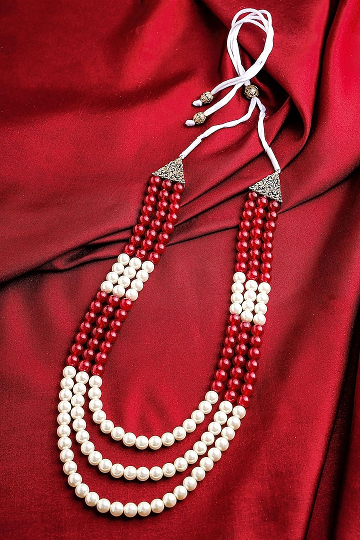 White & Maroon Rose Quartz Beaded Layered Mala by Cosa Nostraa at Pernia's Pop Up Shop