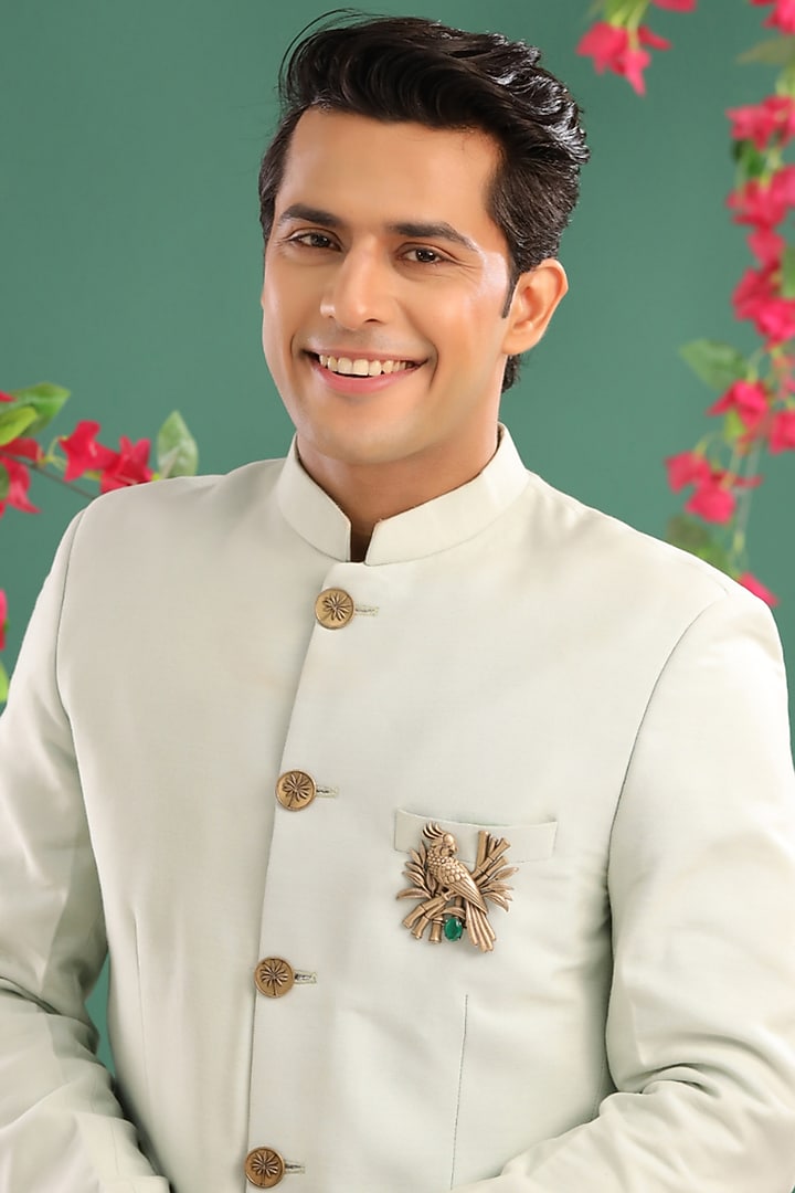 Antique Gold Emerald Green Stone Parrot Brooch by Cosa Nostraa at Pernia's Pop Up Shop