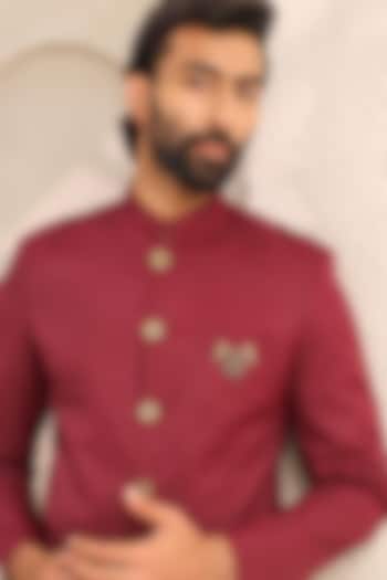 Antique Gold Red & Green Stone Ghode Pe Sawar Brooch by Cosa Nostraa at Pernia's Pop Up Shop