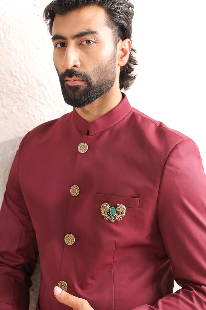 Antique Gold Emerald Green Stone Twin Tiger Brooch by Cosa Nostraa at Pernia's Pop Up Shop