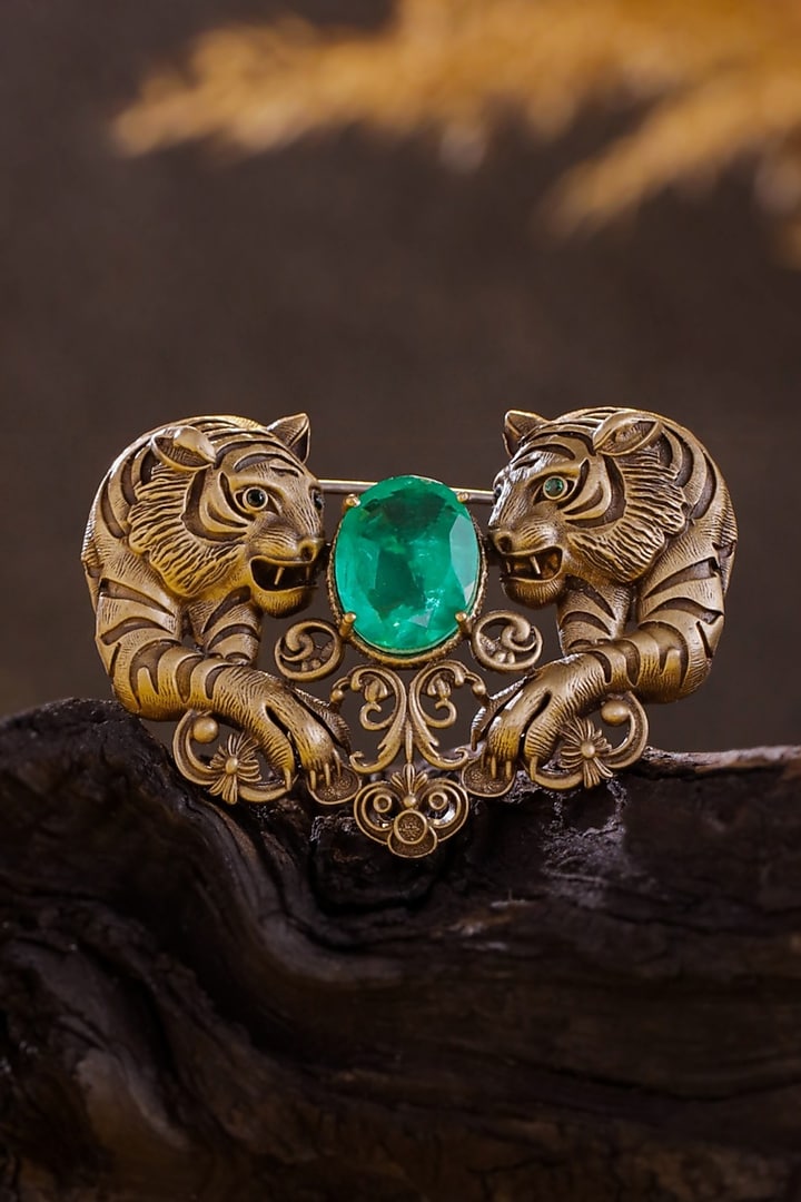 Antique Gold Emerald Green Stone Twin Tiger Brooch by Cosa Nostraa at Pernia's Pop Up Shop