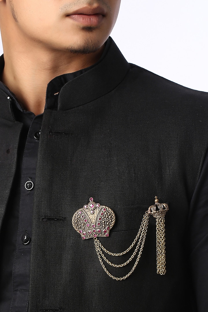 Antique Gold Brass Majestic Crown Brooch by Cosa Nostraa at Pernia's Pop Up Shop