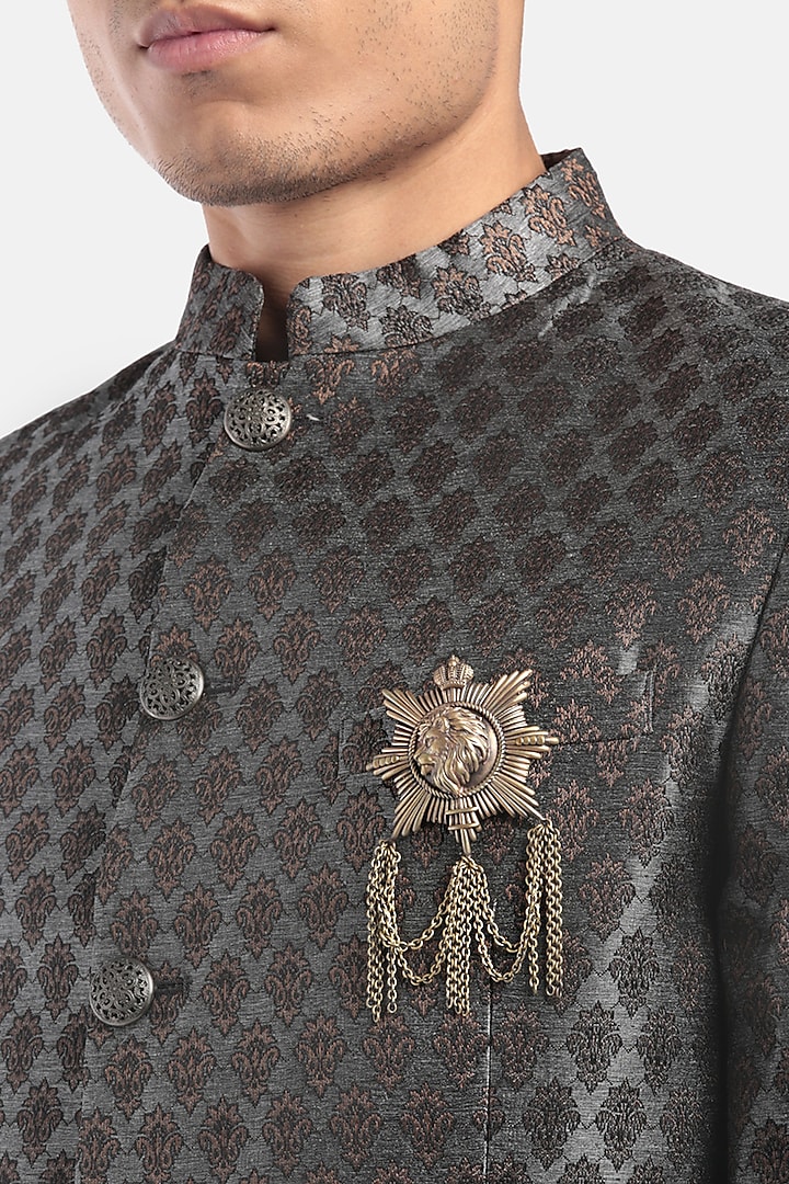Antique Gold Lion Brooch by Cosa Nostraa at Pernia's Pop Up Shop