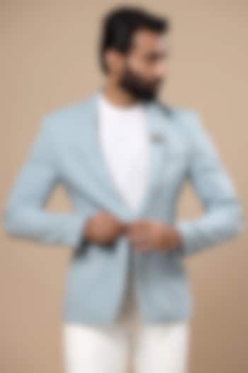 Antique Gold Finish Maple Brooch by Cosa Nostraa at Pernia's Pop Up Shop