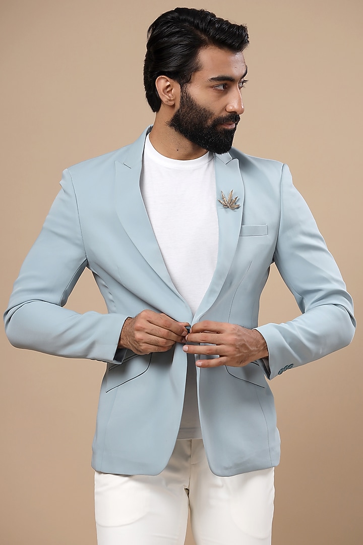 Antique Gold Finish Maple Brooch by Cosa Nostraa at Pernia's Pop Up Shop