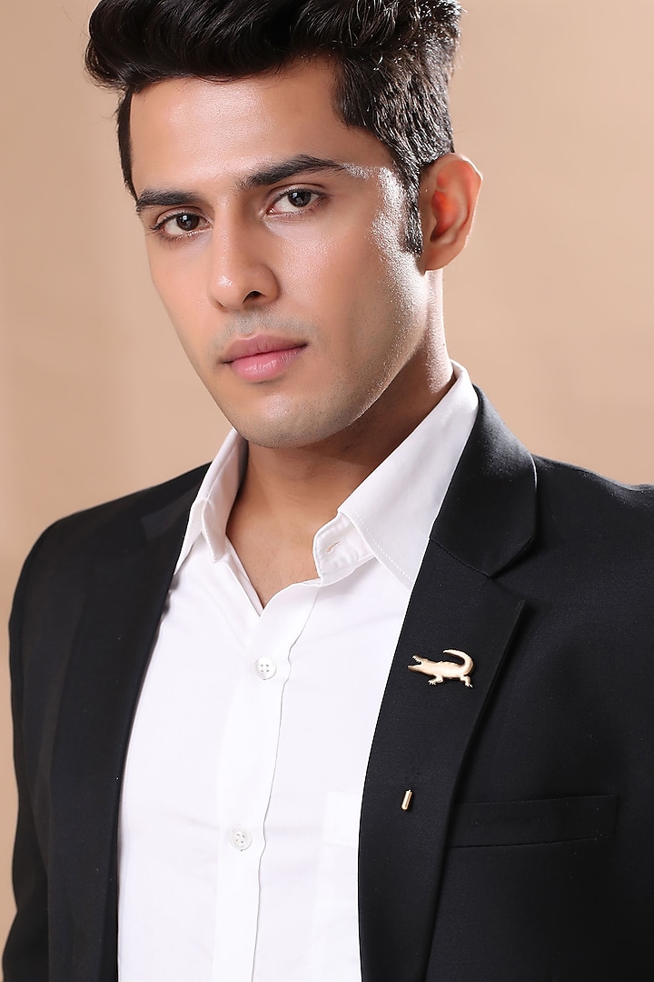 Antique Gold Brass Crocodile Lapel Pin by Cosa Nostraa at Pernia's Pop Up Shop