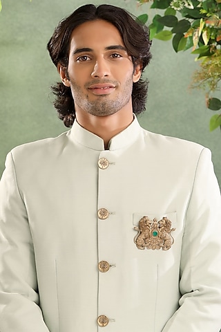 Jodhpuri suit brooch discount