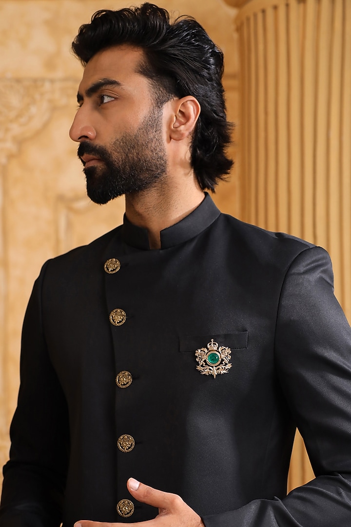 Antique Gold Brass Brooch by Cosa Nostraa at Pernia's Pop Up Shop