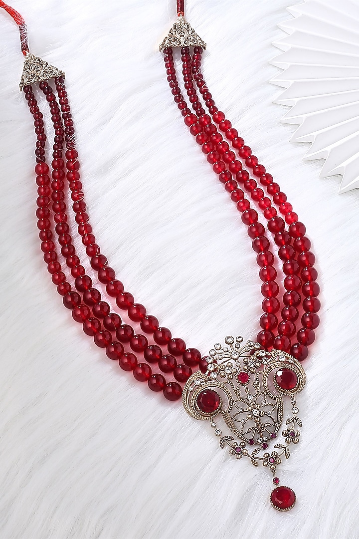 Red Beaded Layered Mala by Cosa Nostraa at Pernia's Pop Up Shop